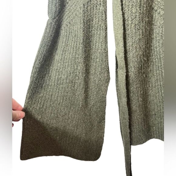 Chelsea28 bell sleeve wool blend sweater - Picture 4 of 8